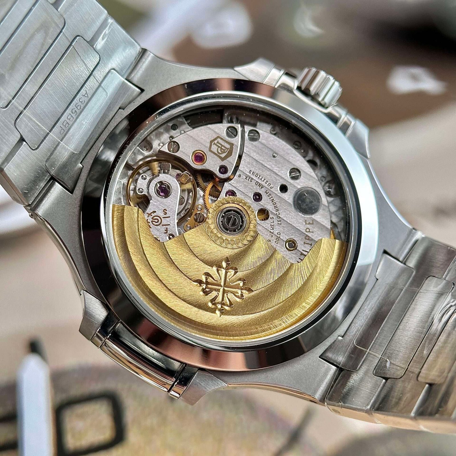 Patek Philippe Replica 11 Watch Nautilus 7118 White With Diamond Bezel Factory 3K 35.2mm - Image 6