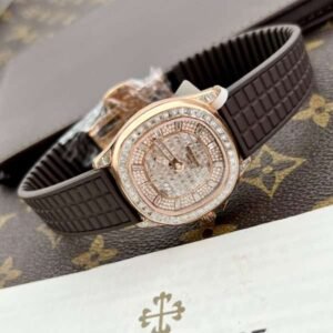 Patek Philippe Replica 1:1 Watch Aquanaut 5062 Gold Wrapped Moissanite Diamond 35.6mm