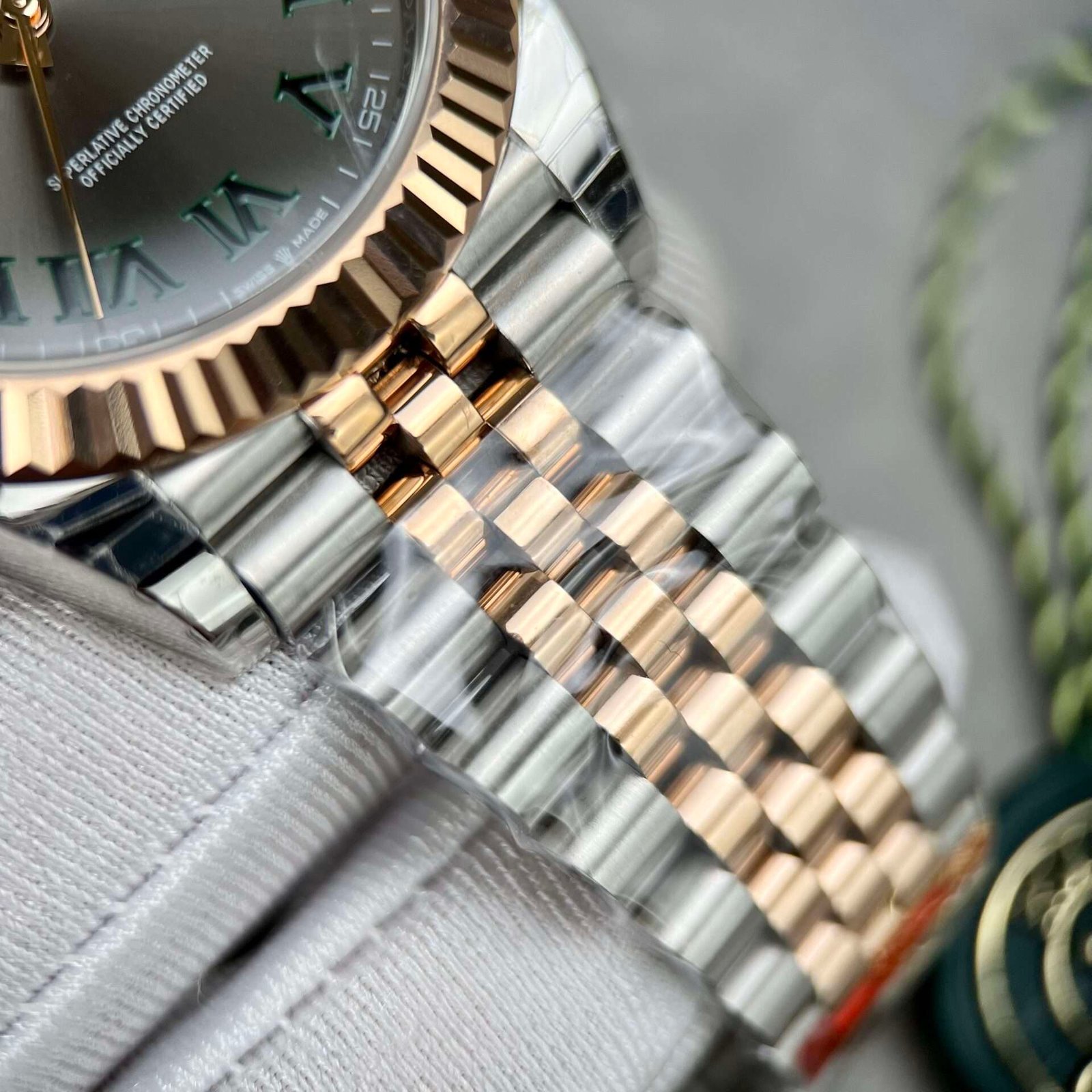Rolex Replica Watch DateJust Wimbledon Dial Demi Strap Rose Gold Plated EW 41mm - Image 2