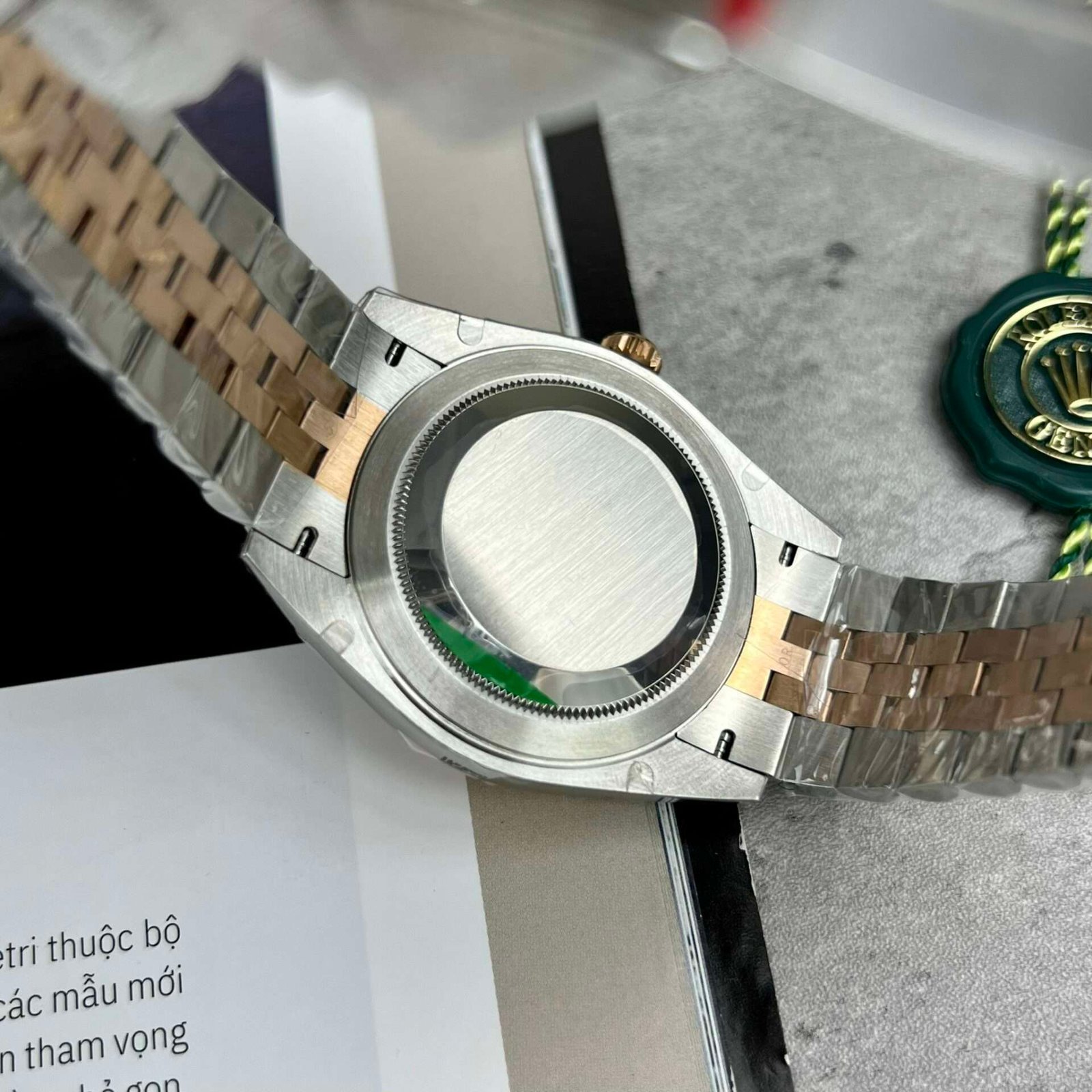 Rolex Replica Watch DateJust Wimbledon Dial Demi Strap Rose Gold Plated EW 41mm - Image 3
