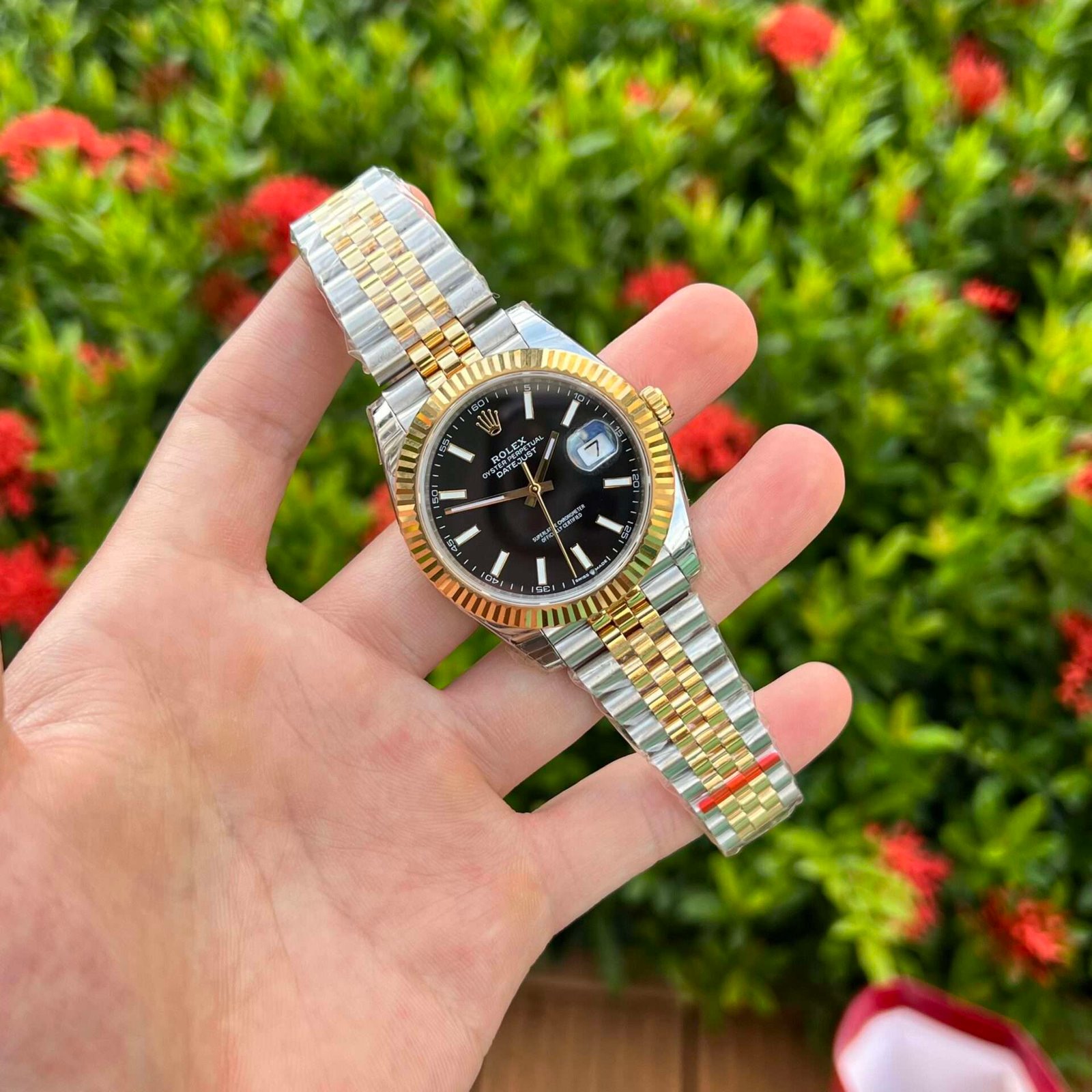 Rolex Replica 11 Watch DateJust Black Dial Demi Strap EW Factory 41mm - Image 3
