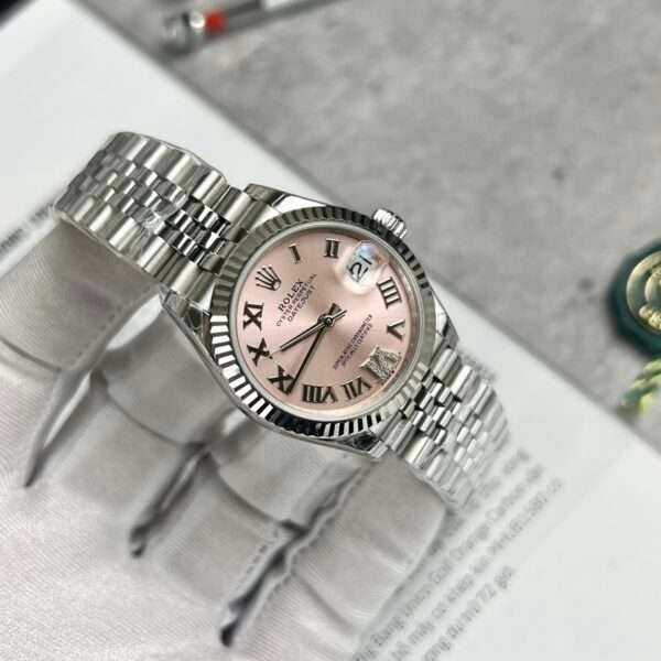 Rolex DateJust Women’s Best Replica Watch Pink Dial Jubilee Strap EW 31mm