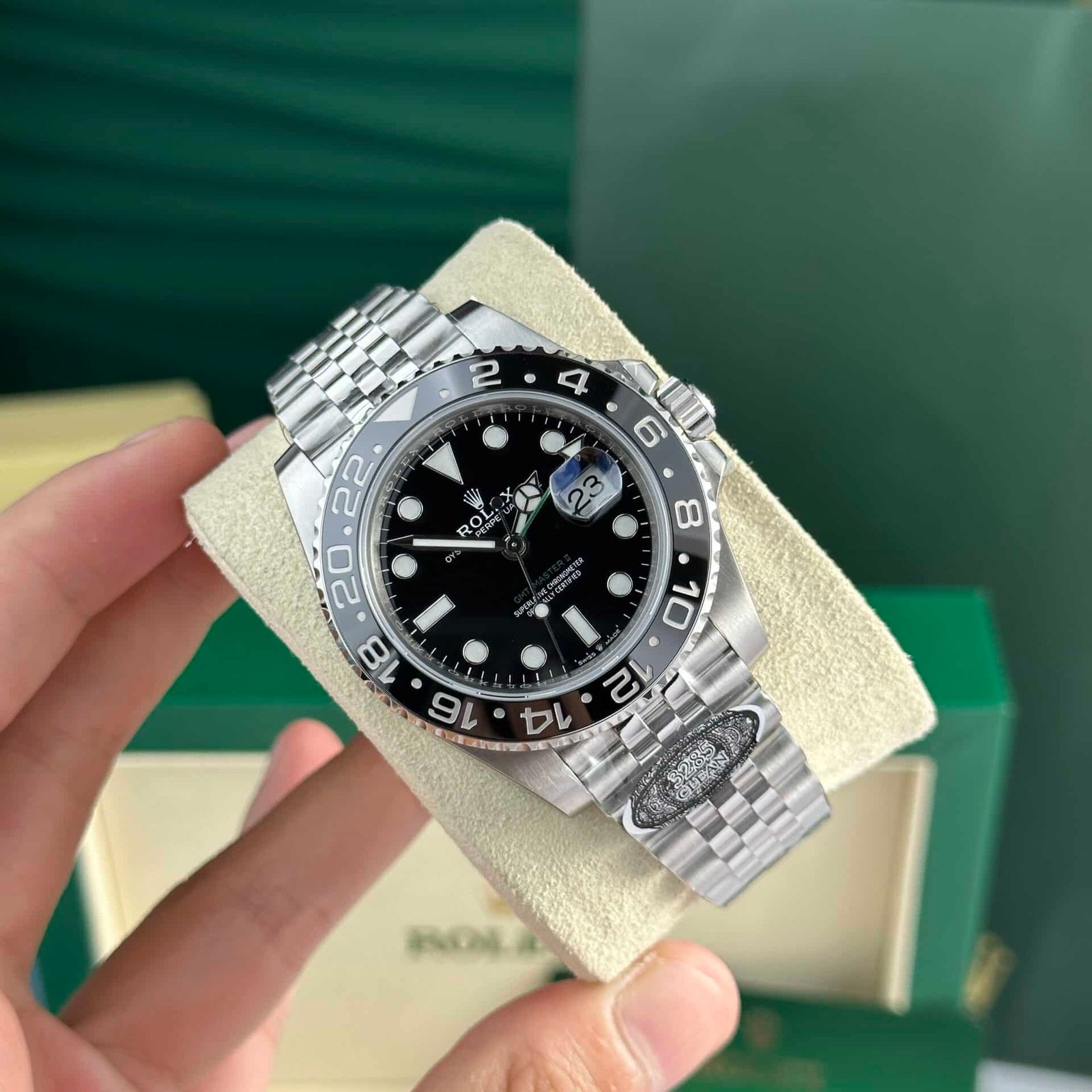 Rolex GMT-Master II 116710LN Black Dial Jubilee Replica Clean Factory 40mm