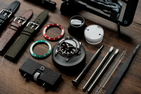 SuperLuxuryReps watch experts and quality control team